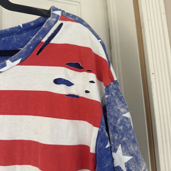 BiBi American Flag Theme Short Sleeves Round Neck Distressed T-Shirt Large - Picture 4 of 6